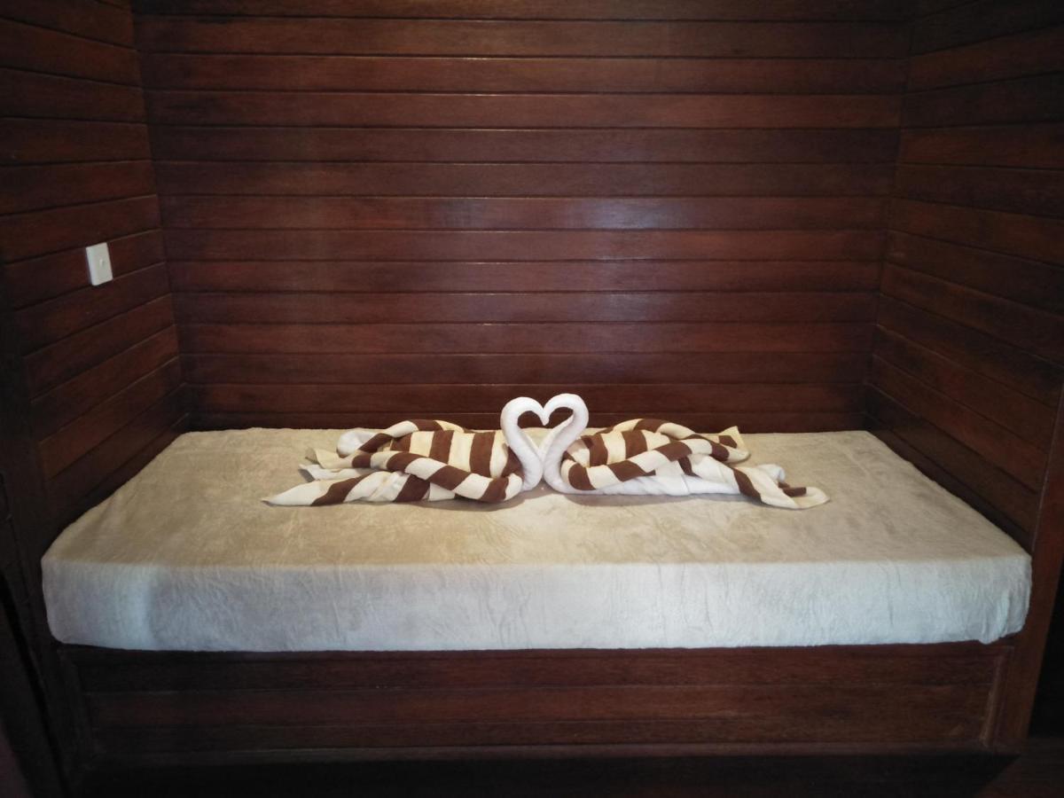 Sunset Hill Lembongan Hotel Luaran gambar