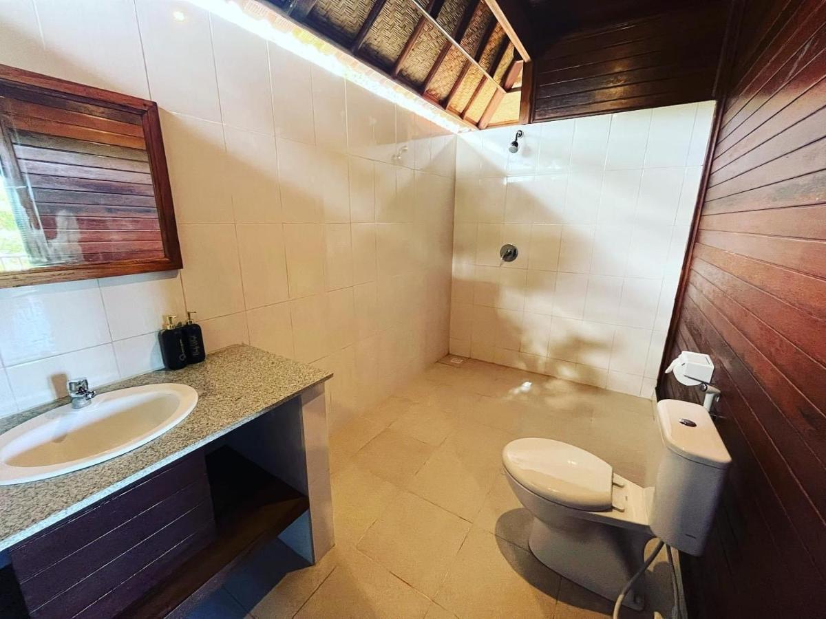 Sunset Hill Lembongan Hotel Luaran gambar