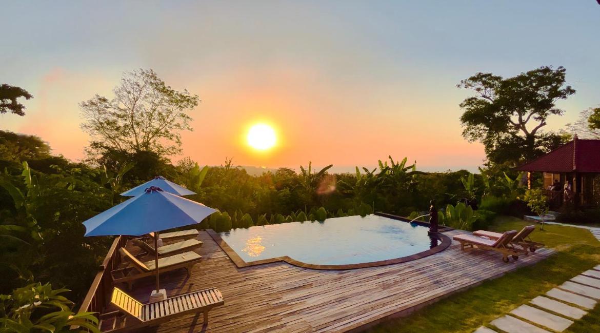 Sunset Hill Lembongan Hotel Luaran gambar