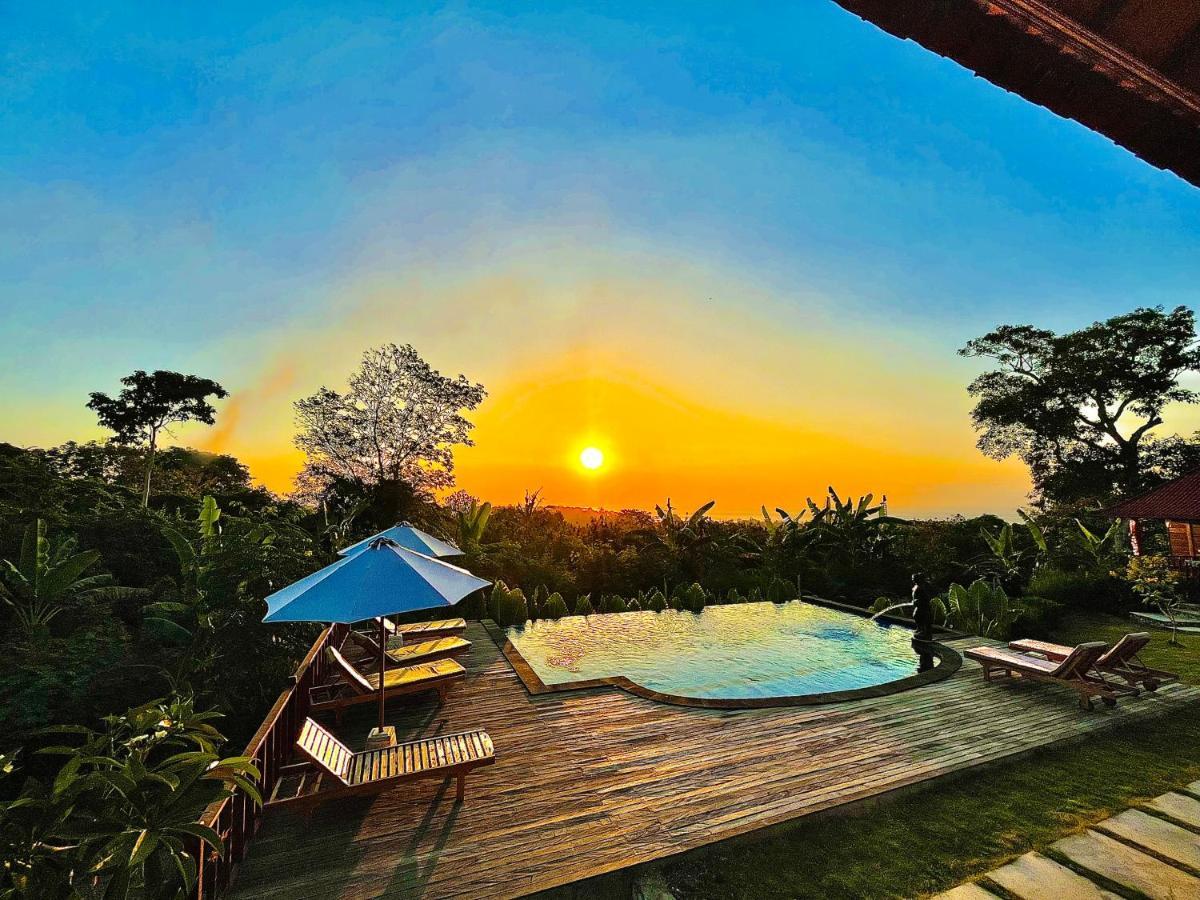 Sunset Hill Lembongan Hotel Luaran gambar