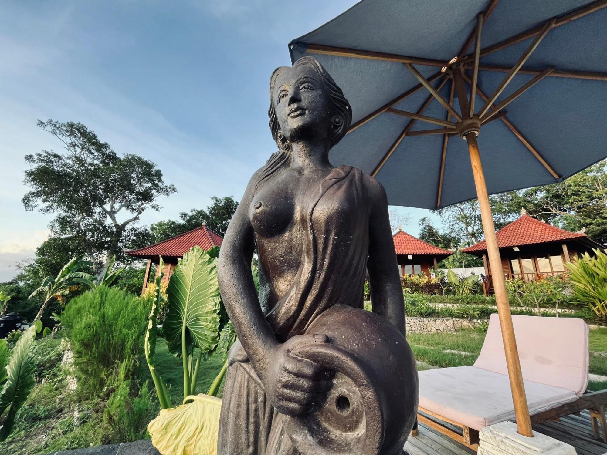 Sunset Hill Lembongan Hotel Luaran gambar