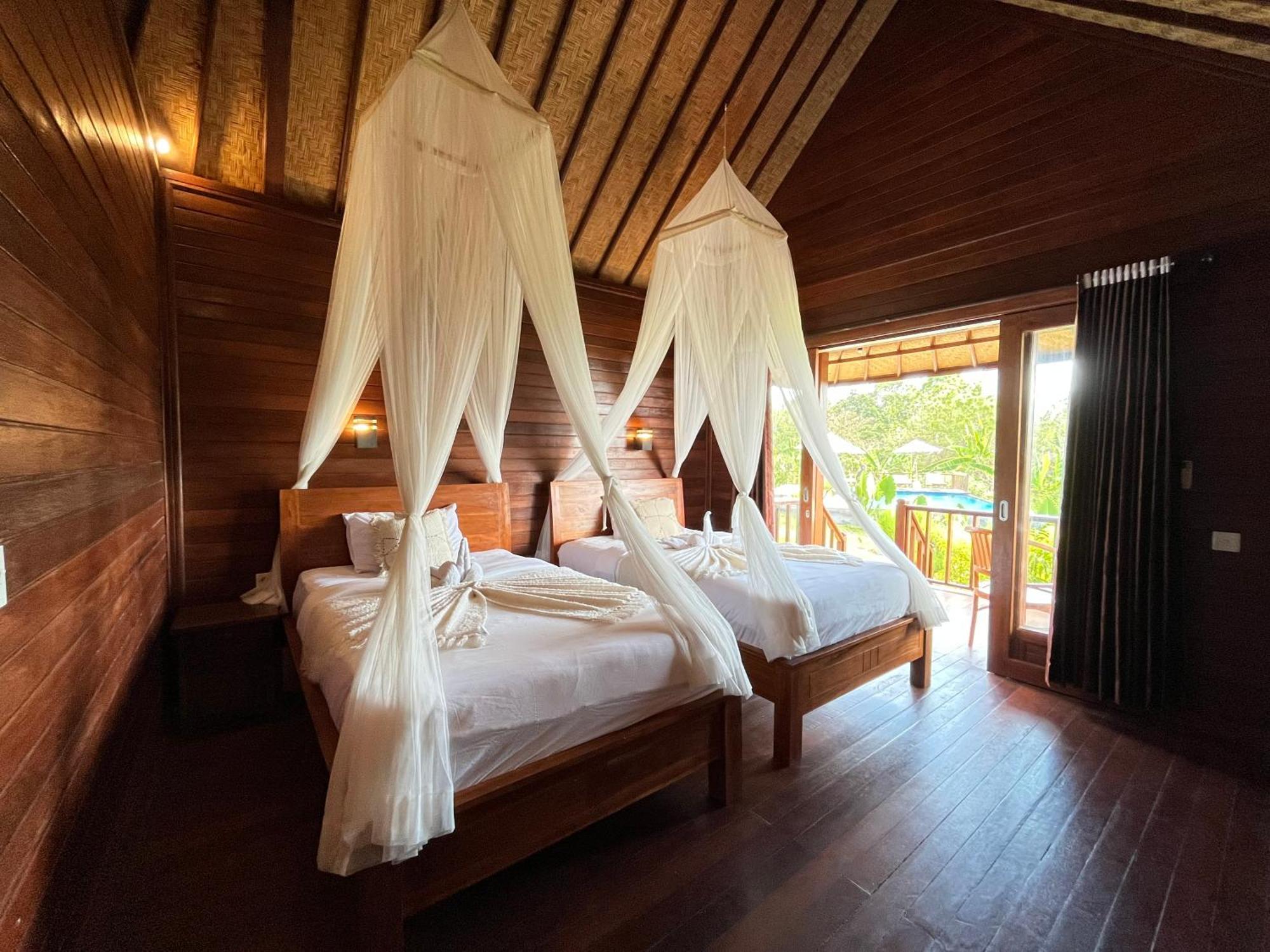 Sunset Hill Lembongan Hotel Luaran gambar