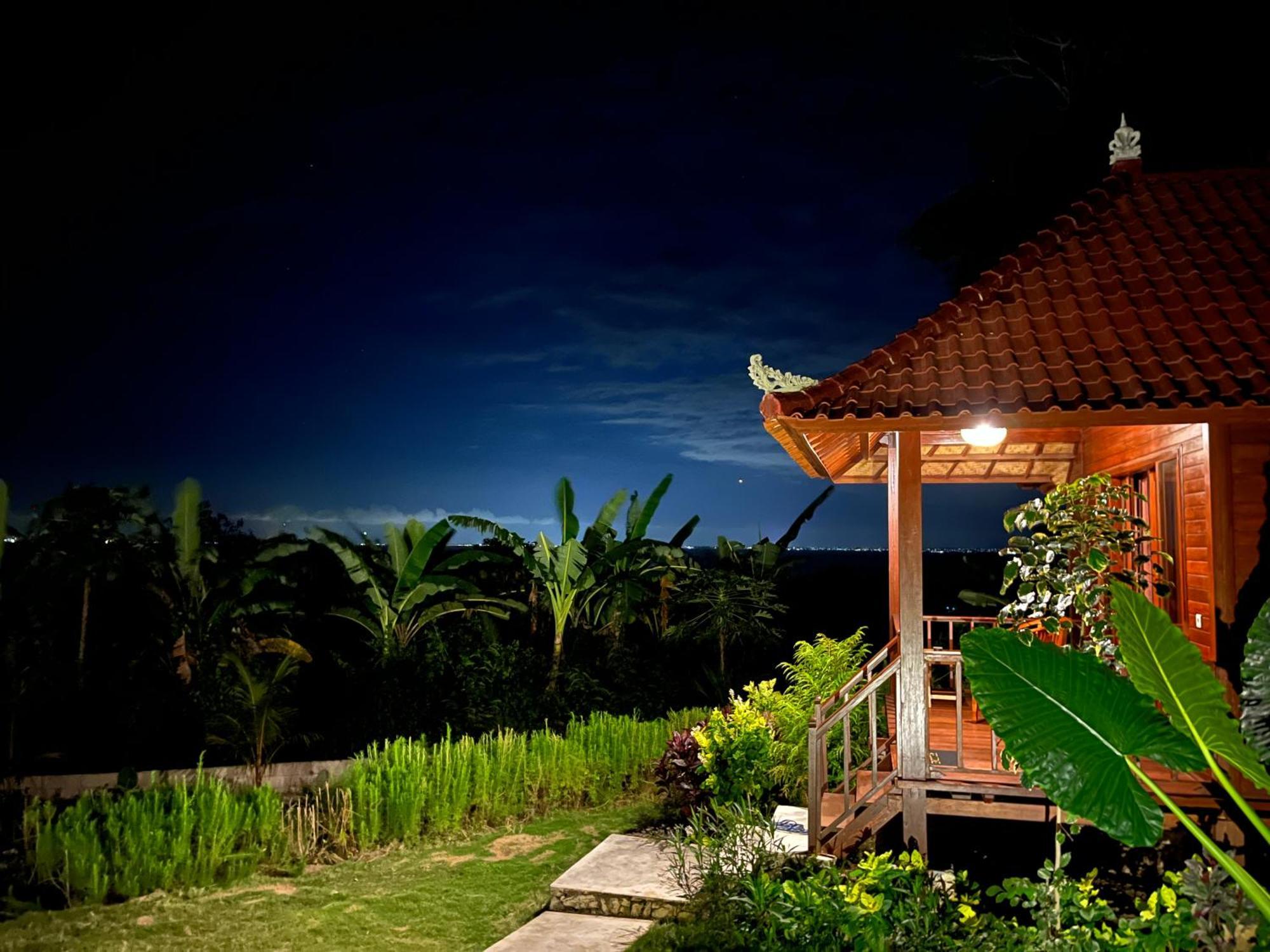 Sunset Hill Lembongan Hotel Luaran gambar
